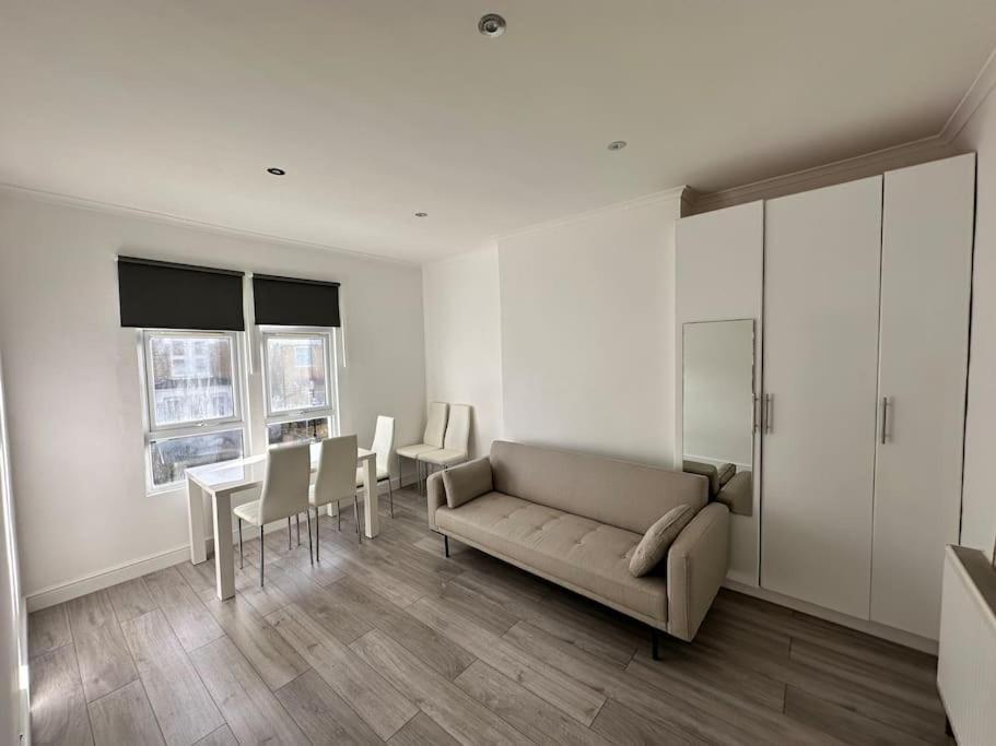 Апартаменты 3 Bed Hackney/Harringay Flat Лондон Экстерьер фото
